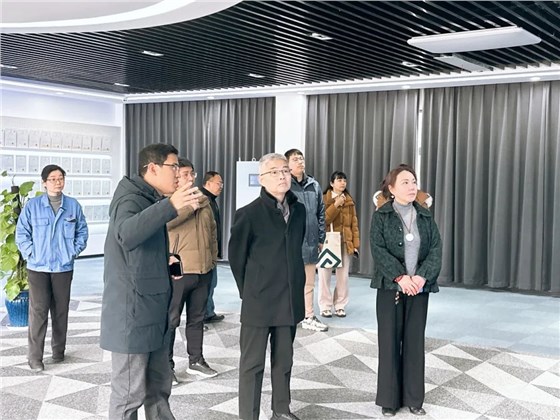 蘇州市政協(xié)港澳臺僑外事委、民宗委主任張劍帶隊(duì)蒞臨我司開展調(diào)研工作插圖2